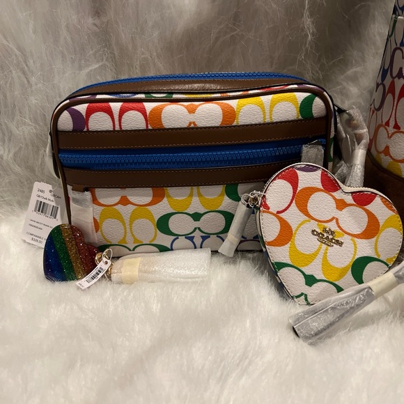 BNWT 4 piece Coach PRIDE Collection - Picture 2 of 6